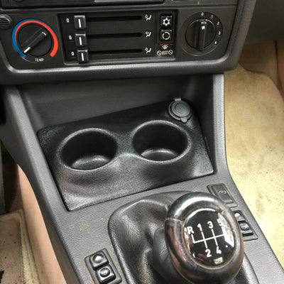 Cup holder insert compatible with E30