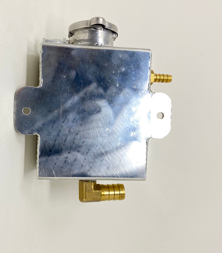 CAtuned Universal Expansion Tank w/ cap (overflow)