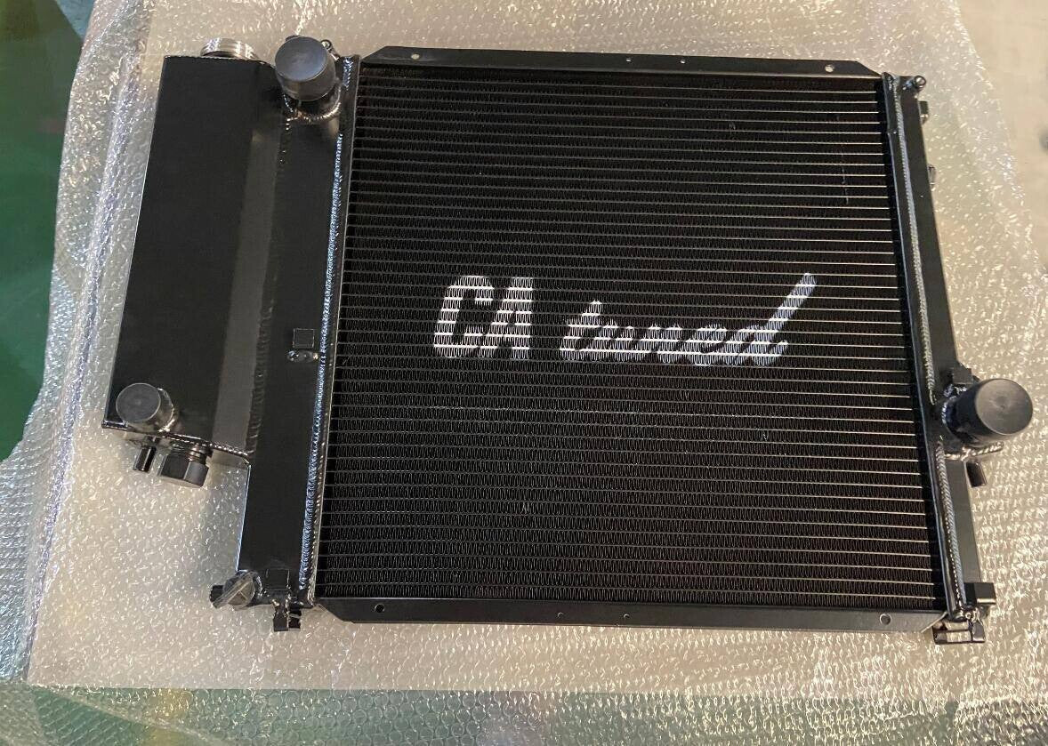 Catuned Radiator CAtuned All Aluminum Radiator Compatible with E30 318is i M42 Black Se