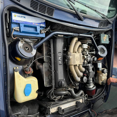 Hood seal compatible with BMW E30