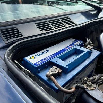 Hood seal compatible with BMW E30