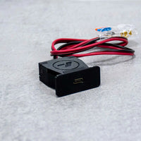 Center Button USB C Quick Charger Port - BMW E34 & E36