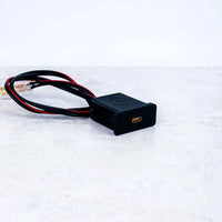 Center Button USB C Quick Charger Port - BMW E39