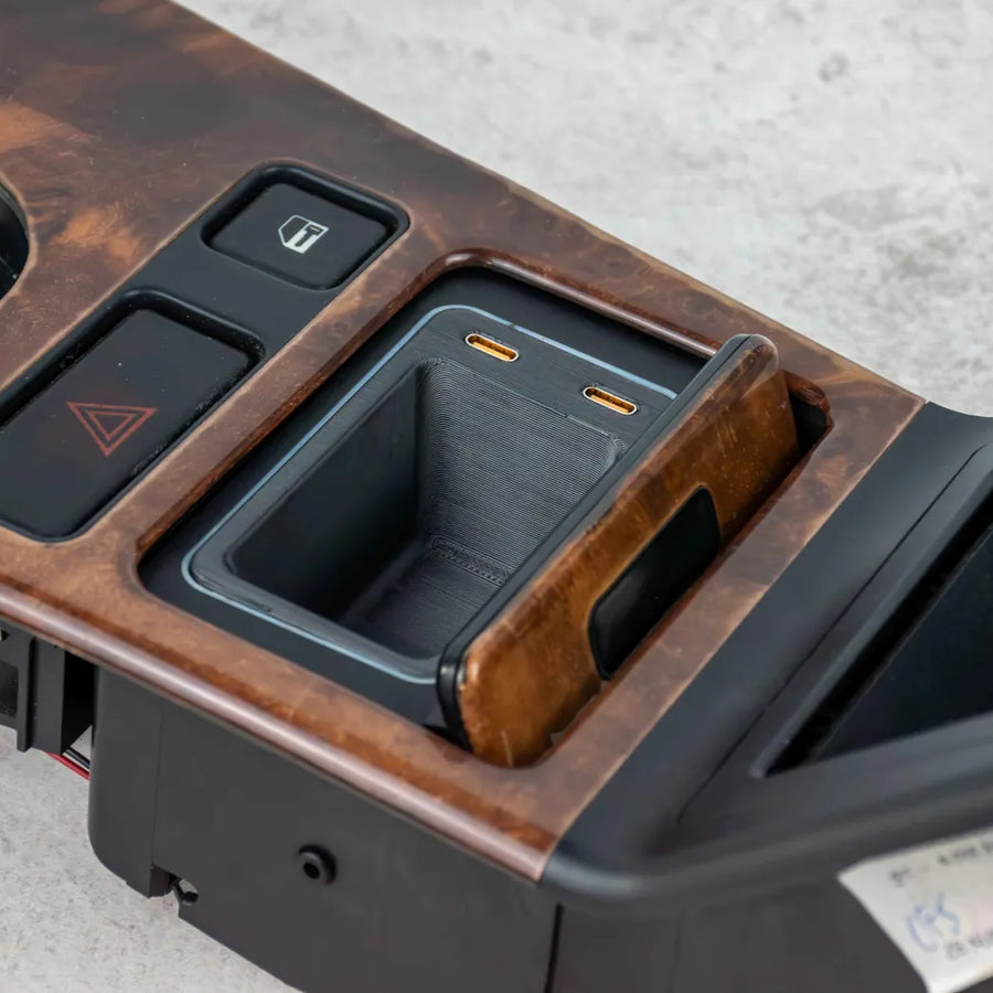 Center Console USB C Double Charger Port - BMW E39