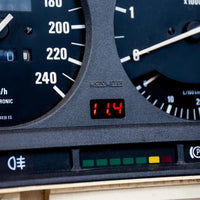 Instrument cluster voltmeter for BMW E30 - module with holder